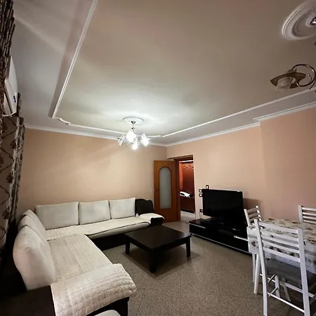 Dine's Apartment *